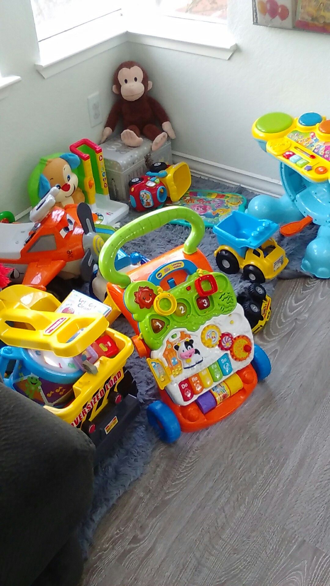 Baby toys